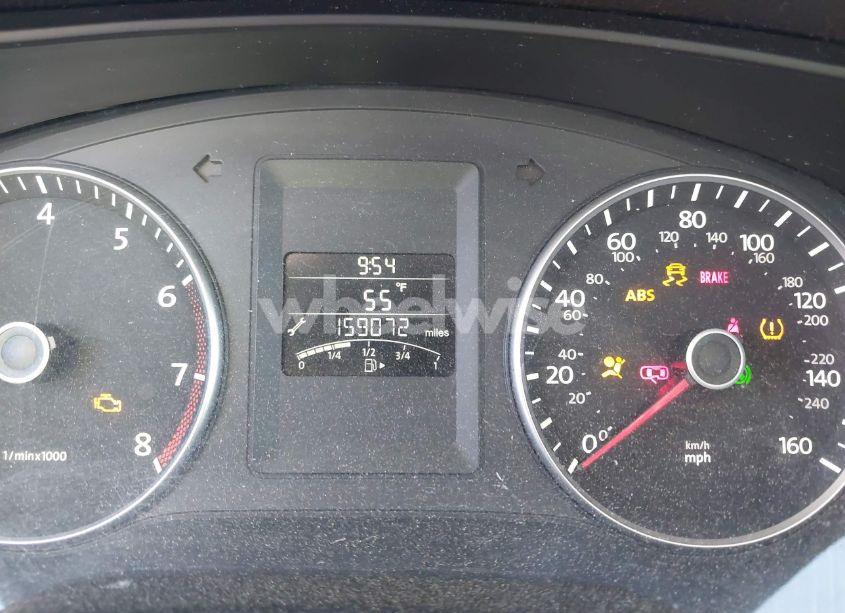 Photo 7 of 2012 Volkswagen Jetta 2.5L SE (VIN 3VWDP7AJ4CM335483)