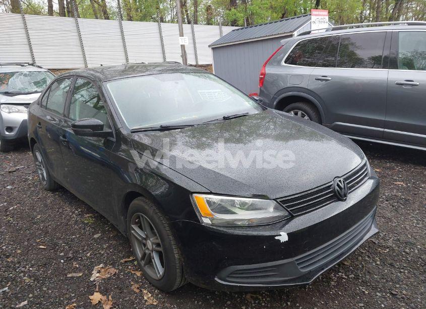 2012 Volkswagen Jetta 2.5L SE (VIN 3VWDP7AJ4CM338027) main photo