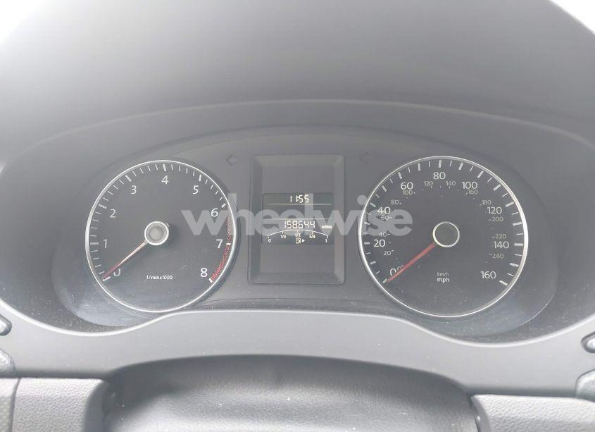 Photo 7 of 2012 Volkswagen Jetta 2.5L SE (VIN 3VWDP7AJ4CM338027)