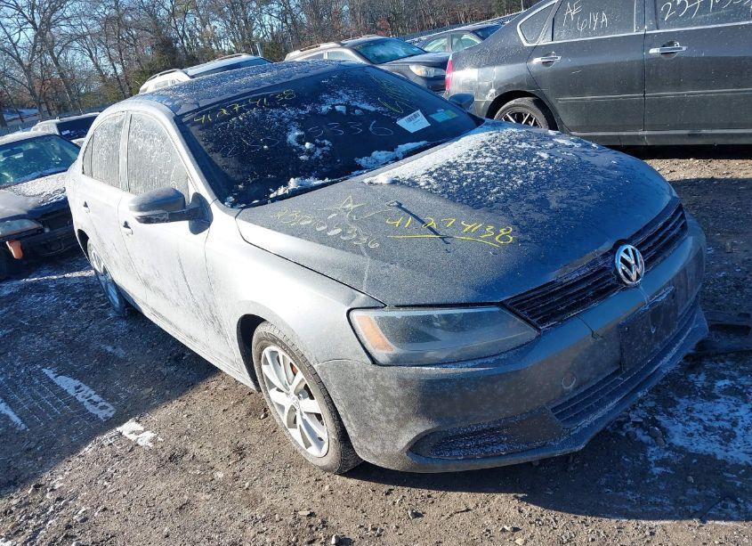 2012 Volkswagen Jetta 2.5L SE (VIN 3VWDP7AJ4CM349268) main photo