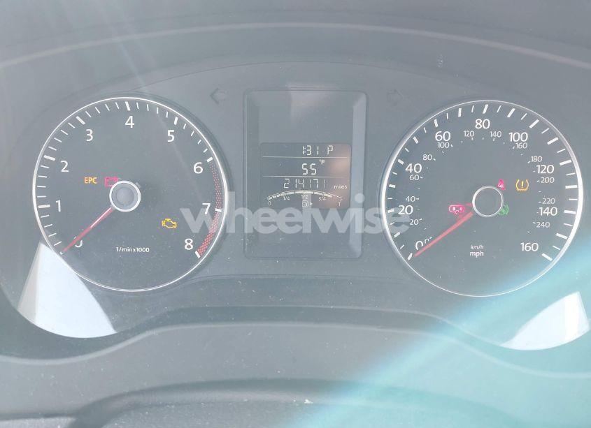 Photo 7 of 2012 Volkswagen Jetta 2.5L SE (VIN 3VWDP7AJ4CM415298)