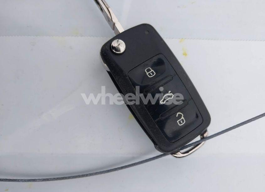 Photo 11 of 2013 Volkswagen Jetta 2.5L SE (VIN 3VWDP7AJ4DM258390)