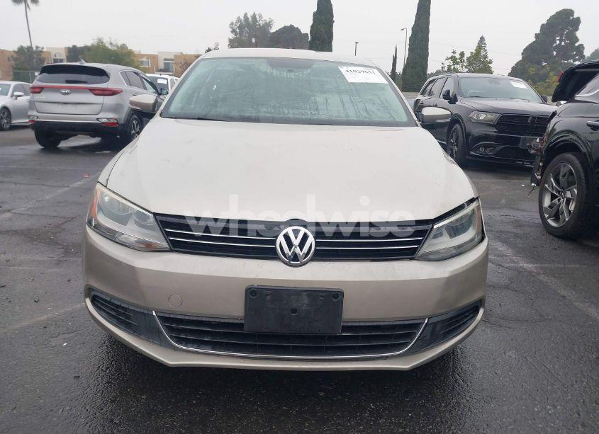 Photo 13 of 2013 Volkswagen Jetta 2.5L SE (VIN 3VWDP7AJ4DM265033)