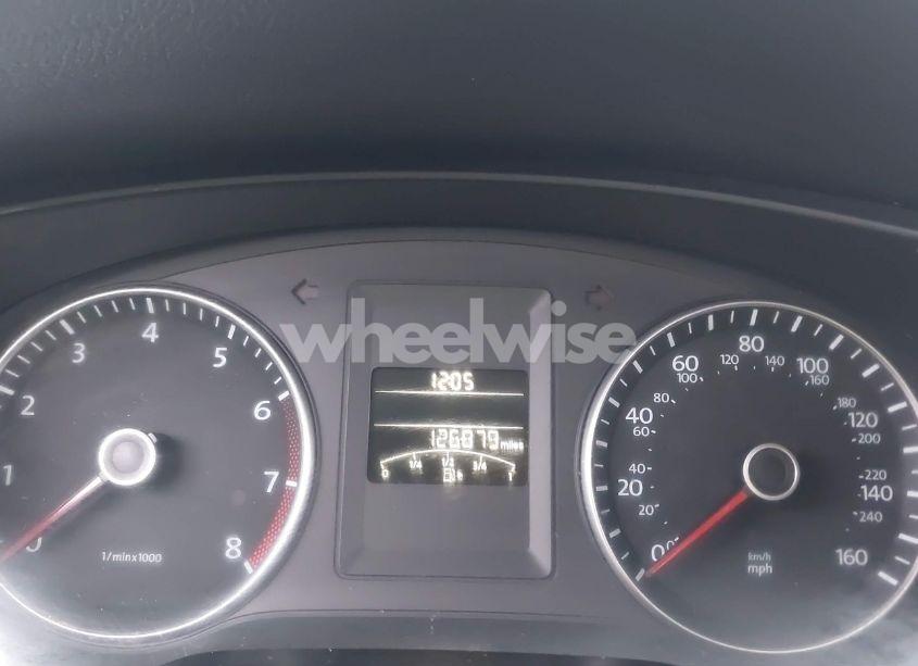 Photo 7 of 2013 Volkswagen Jetta 2.5L SE (VIN 3VWDP7AJ4DM265033)