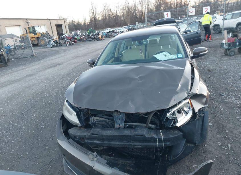 Photo 12 of 2013 Volkswagen Jetta SE W/CONVENIENCE (VIN 3VWDP7AJ4DM288280)