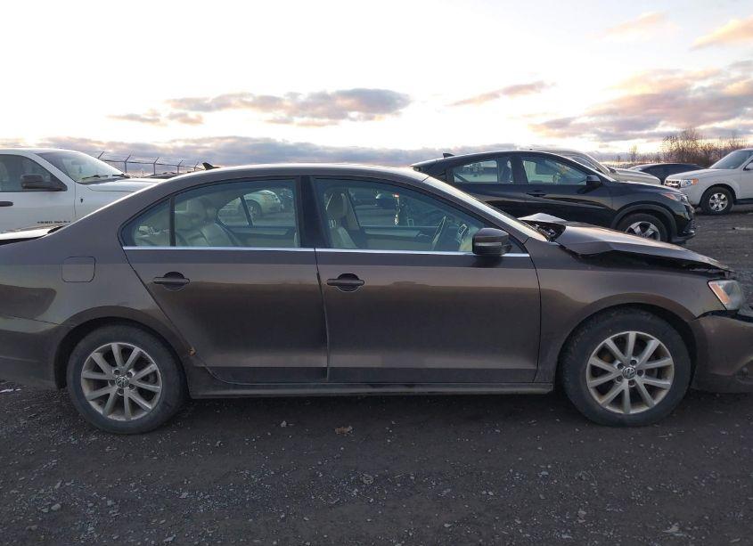 Photo 13 of 2013 Volkswagen Jetta SE W/CONVENIENCE (VIN 3VWDP7AJ4DM288280)