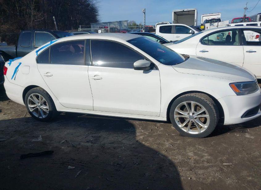 Photo 13 of 2013 Volkswagen Jetta 2.5L SE (VIN 3VWDP7AJ4DM416811)