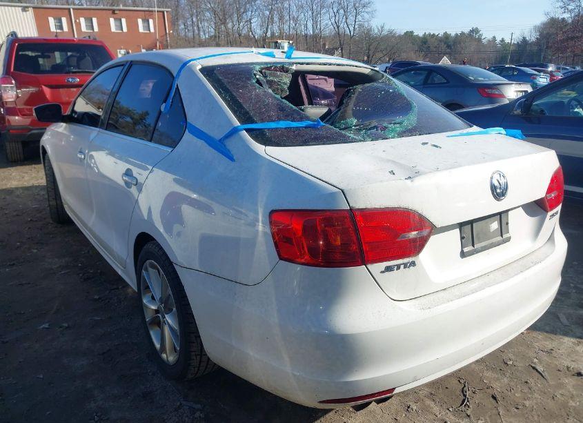 Photo 3 of 2013 Volkswagen Jetta 2.5L SE (VIN 3VWDP7AJ4DM416811)