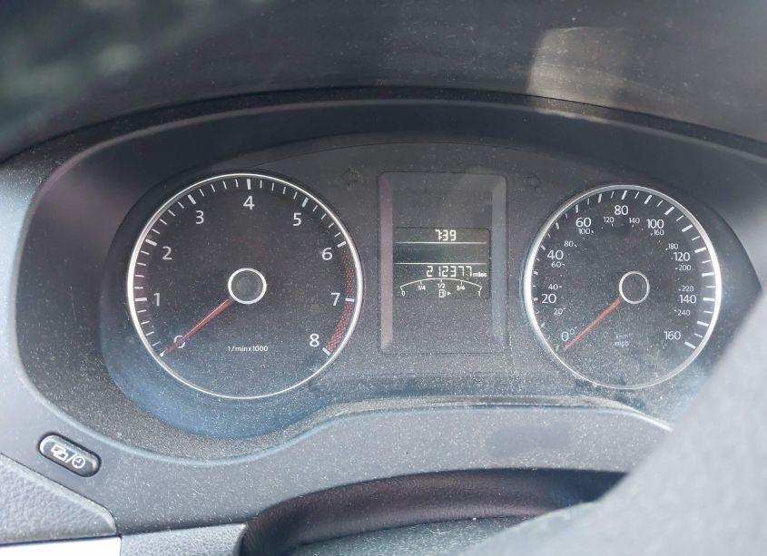 Photo 7 of 2013 Volkswagen Jetta 2.5L SE (VIN 3VWDP7AJ4DM416811)