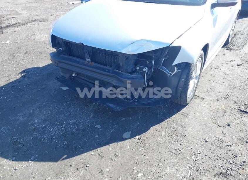 Photo 6 of 2013 Volkswagen Jetta 2.5L SE (VIN 3VWDP7AJ4DM442888)