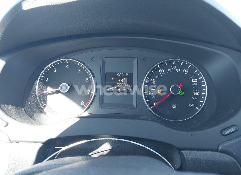 Photo 7 of 2013 Volkswagen Jetta 2.5L SE (VIN 3VWDP7AJ4DM442888)