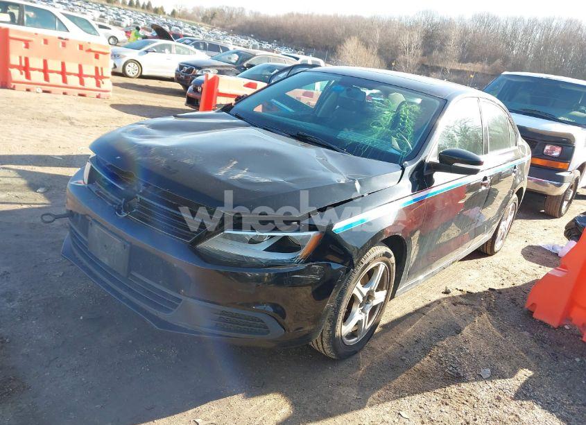 Photo 2 of 2012 Volkswagen Jetta 2.5L SE (VIN 3VWDP7AJ5CM009188)