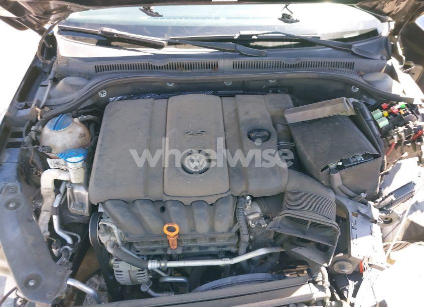 Photo 10 of 2012 Volkswagen Jetta 2.5L SE (VIN 3VWDP7AJ5CM013435)