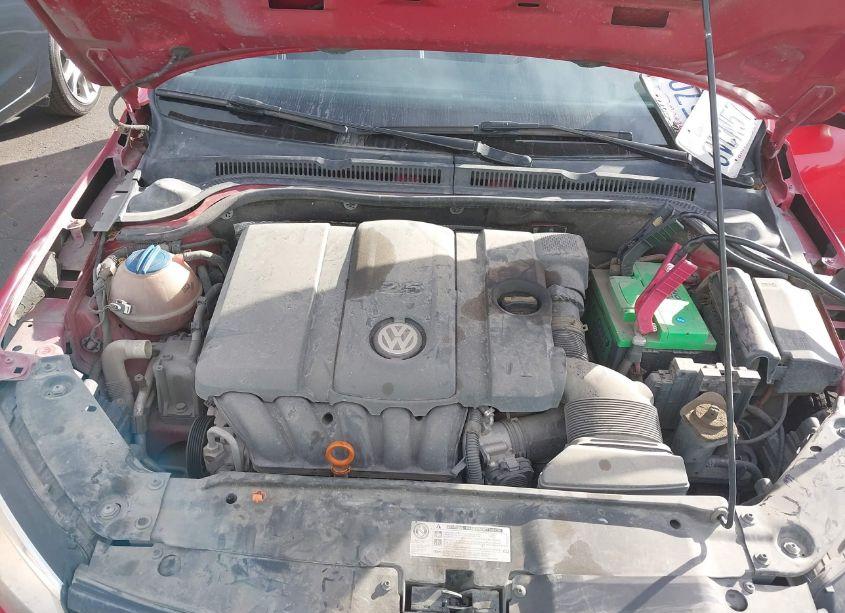 Photo 10 of 2012 Volkswagen Jetta 2.5L SE (VIN 3VWDP7AJ5CM030025)