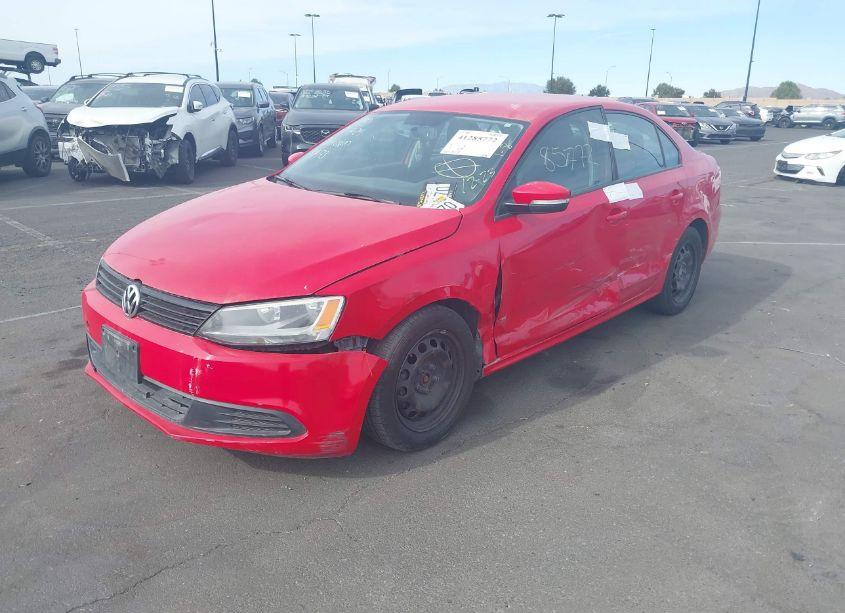 Photo 2 of 2012 Volkswagen Jetta 2.5L SE (VIN 3VWDP7AJ5CM030025)