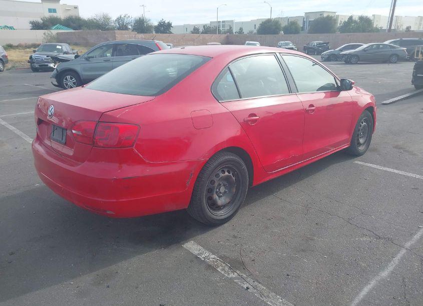 Photo 4 of 2012 Volkswagen Jetta 2.5L SE (VIN 3VWDP7AJ5CM030025)