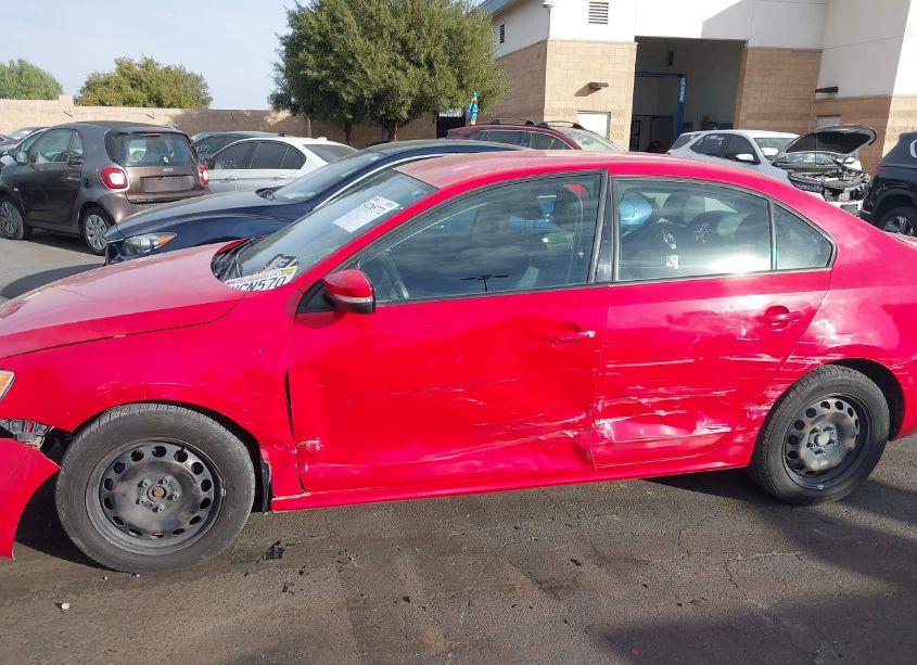 Photo 6 of 2012 Volkswagen Jetta 2.5L SE (VIN 3VWDP7AJ5CM030025)