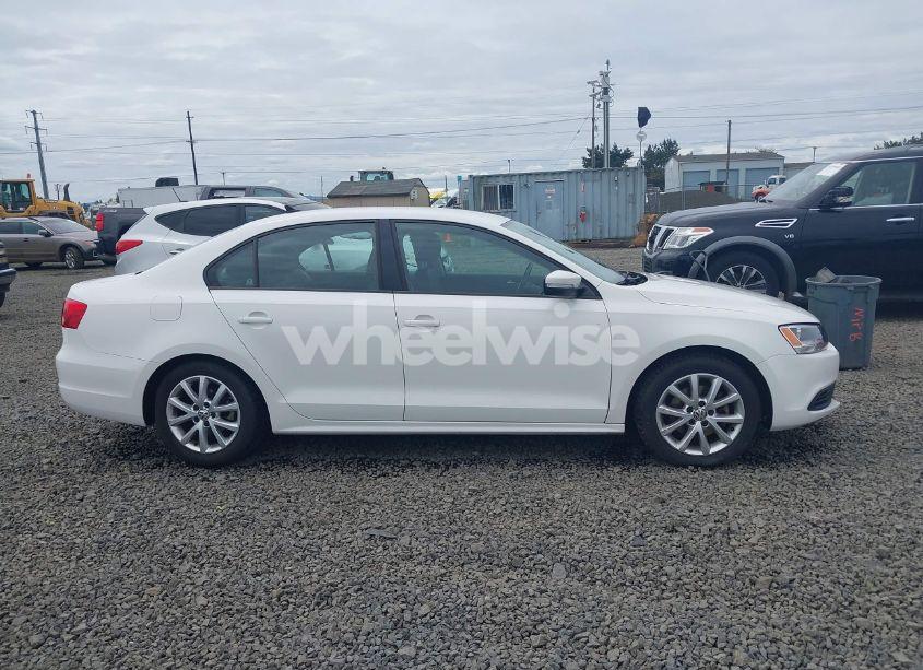 Photo 13 of 2012 Volkswagen Jetta 2.5L SE (VIN 3VWDP7AJ5CM128651)