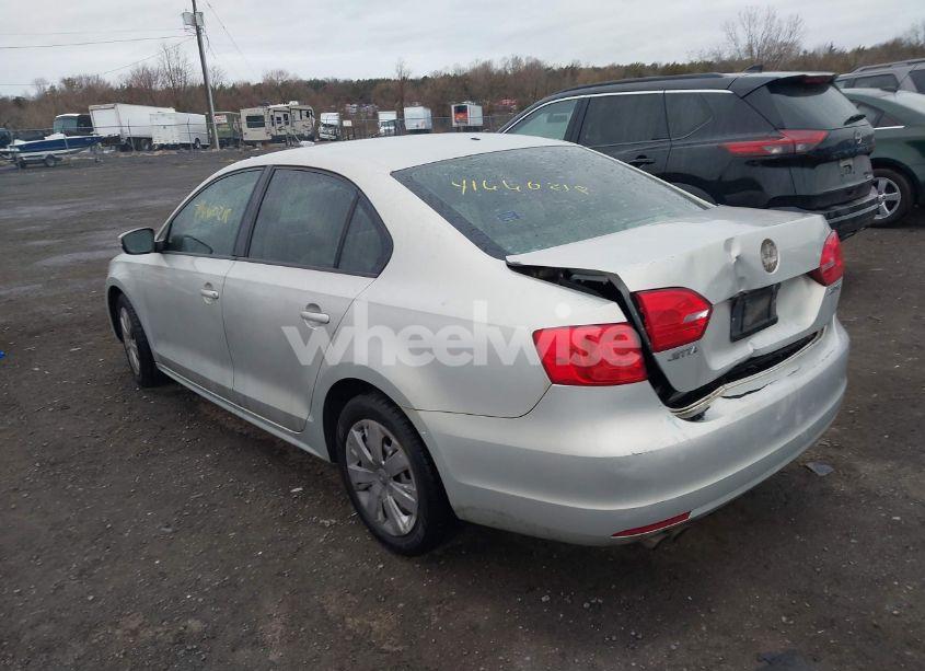 Photo 3 of 2012 Volkswagen Jetta 2.5L SE (VIN 3VWDP7AJ5CM303206)