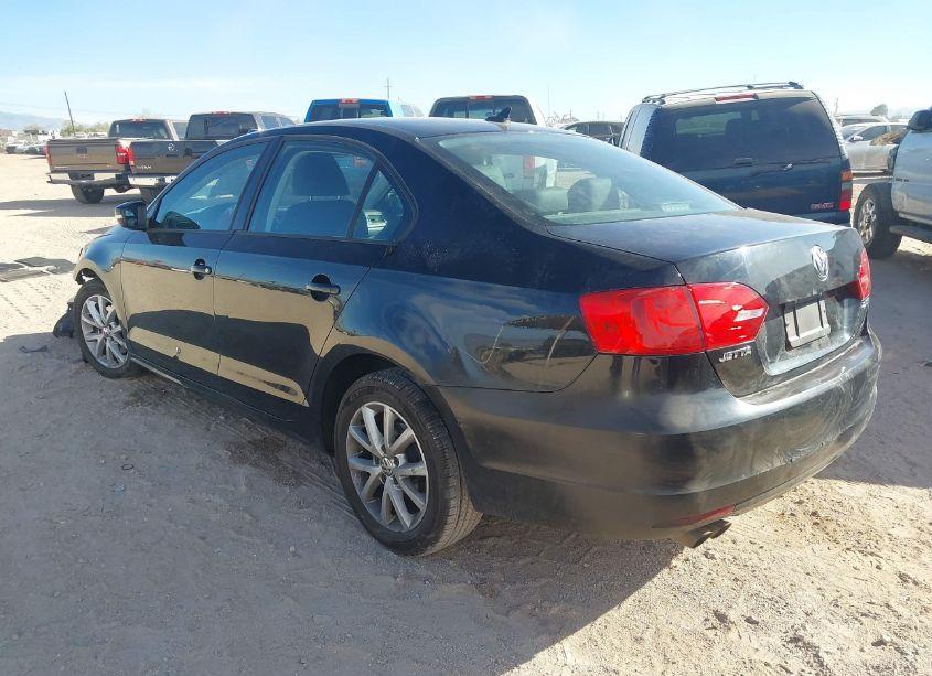 Photo 3 of 2012 Volkswagen Jetta 2.5L SE (VIN 3VWDP7AJ5CM451212)