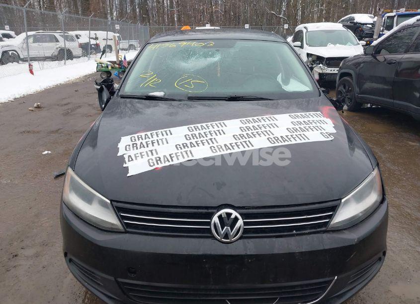 Photo 12 of 2013 Volkswagen Jetta 2.5L SE (VIN 3VWDP7AJ5DM214107)