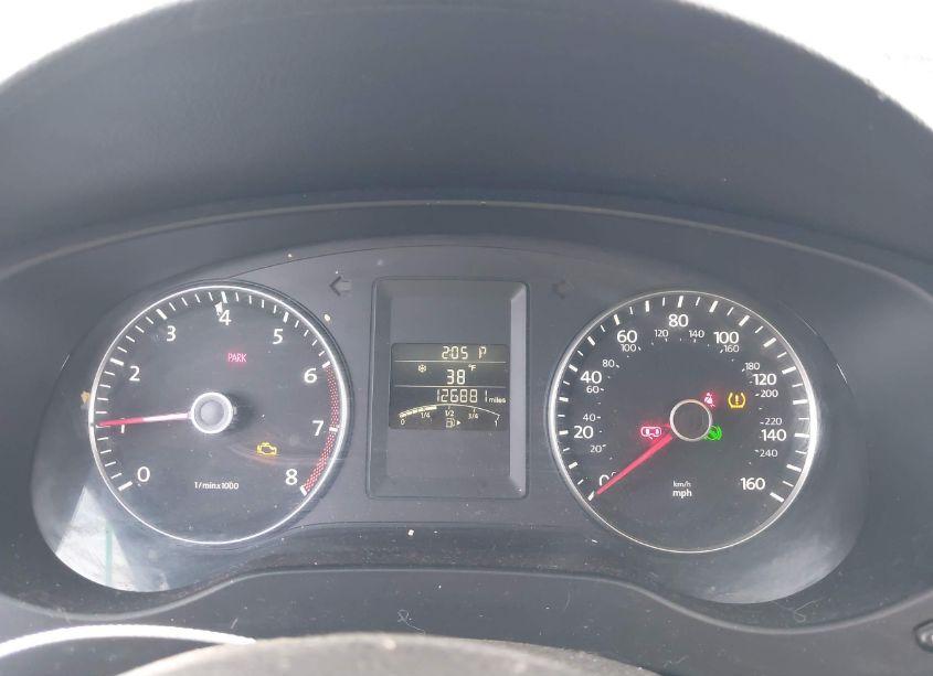 Photo 7 of 2013 Volkswagen Jetta 2.5L SE (VIN 3VWDP7AJ5DM217864)