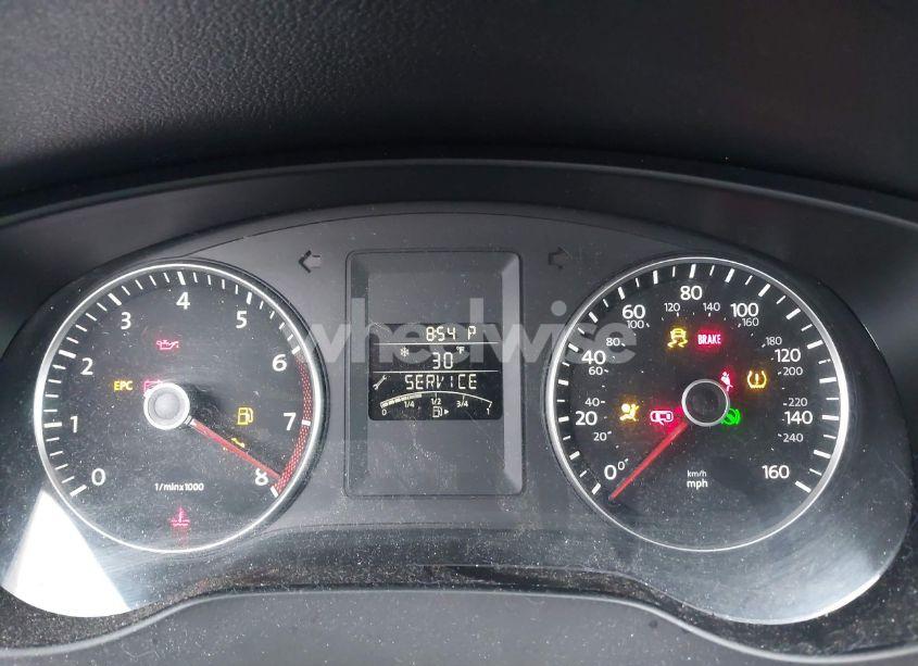 Photo 7 of 2013 Volkswagen Jetta 2.5L SE (VIN 3VWDP7AJ5DM251979)