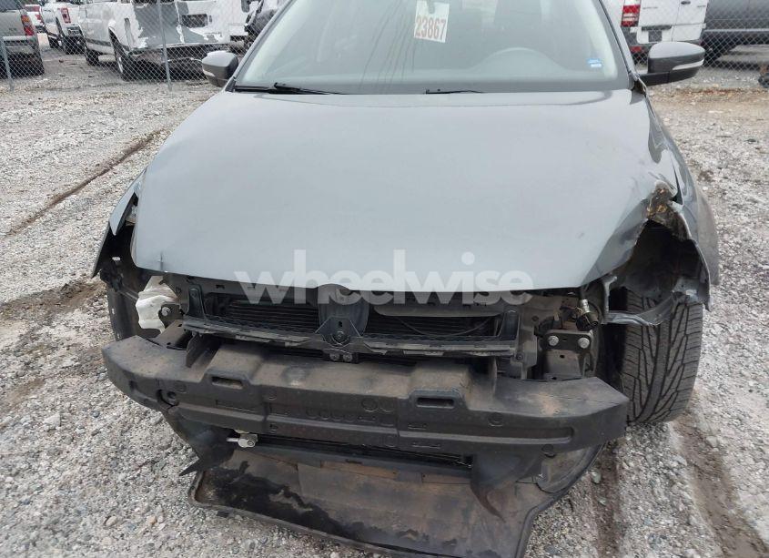 Photo 6 of 2013 Volkswagen Jetta 2.5L SE (VIN 3VWDP7AJ5DM260701)