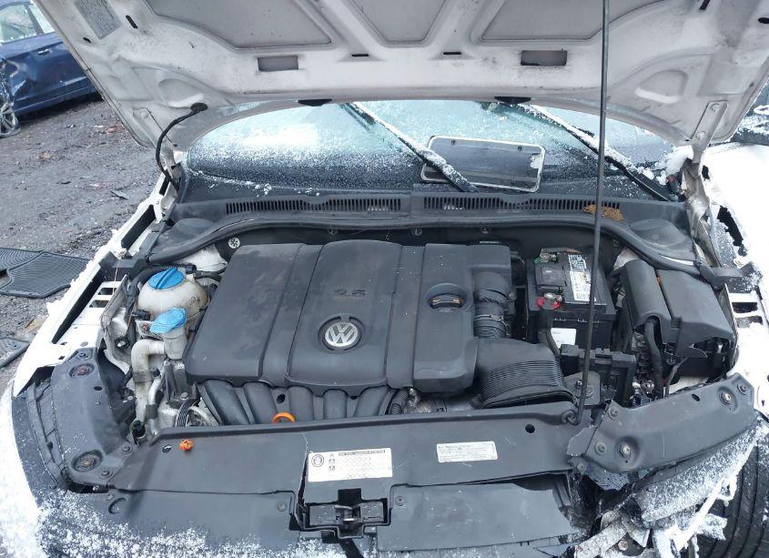 Photo 10 of 2013 Volkswagen Jetta 2.5L SE (VIN 3VWDP7AJ5DM423251)