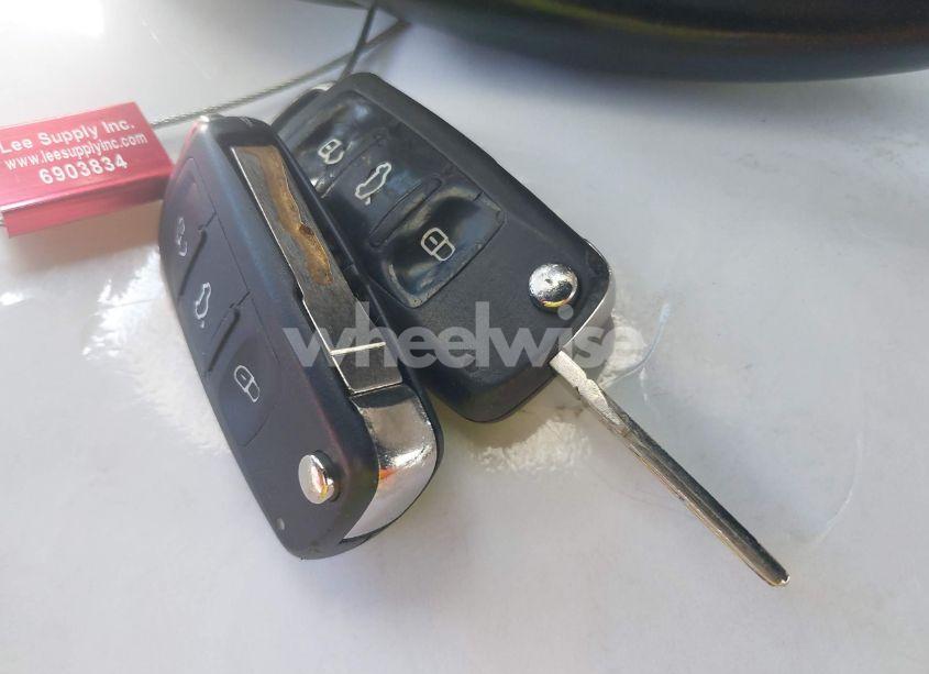 Photo 11 of 2013 Volkswagen Jetta 2.5L SE (VIN 3VWDP7AJ5DM435769)