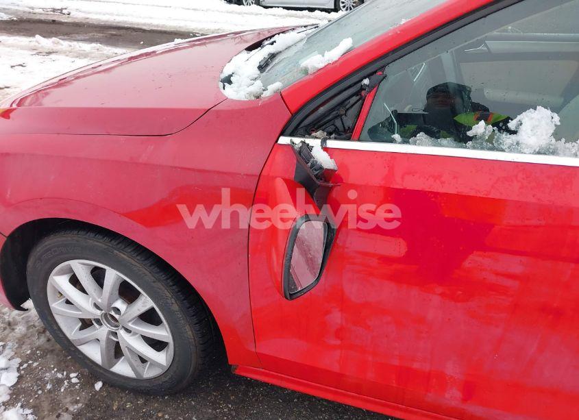 Photo 6 of 2013 Volkswagen Jetta 2.5L SE (VIN 3VWDP7AJ5DM448019)