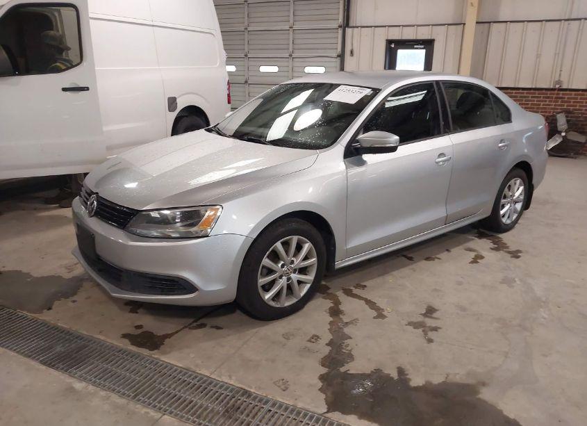 Photo 2 of 2012 Volkswagen Jetta 2.5L SE (VIN 3VWDP7AJ6CM078228)