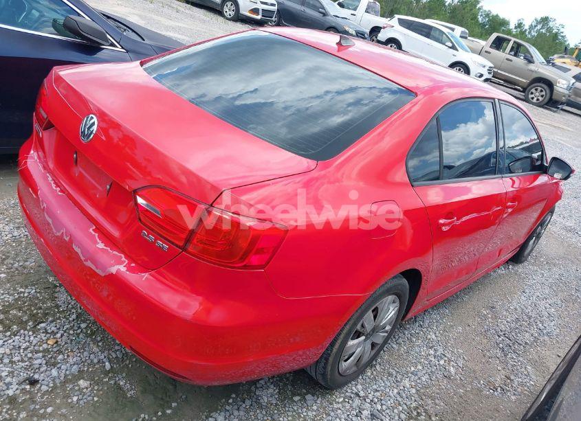 Photo 4 of 2012 Volkswagen Jetta 2.5L SE (VIN 3VWDP7AJ6CM086877)