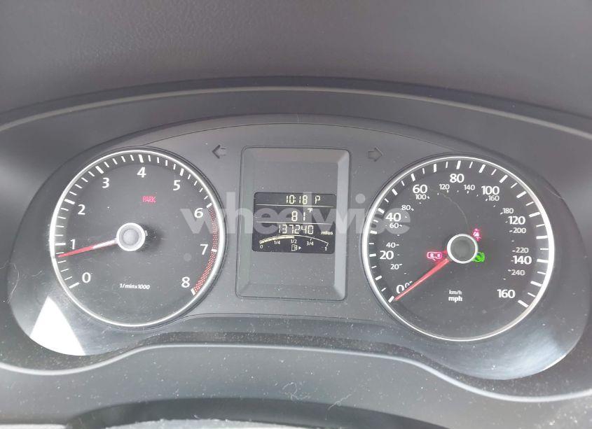 Photo 7 of 2012 Volkswagen Jetta 2.5L SE (VIN 3VWDP7AJ6CM127542)