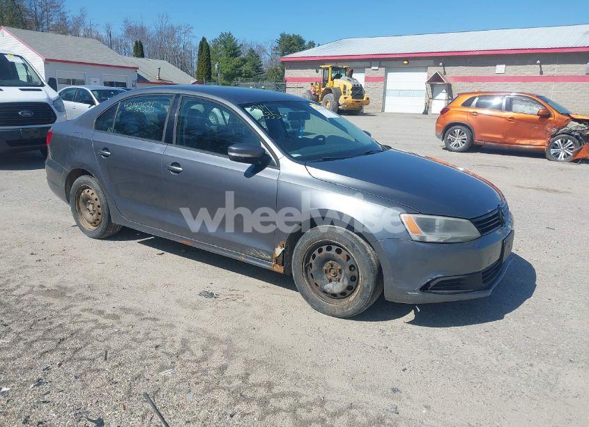 2012 Volkswagen Jetta 2.5L SE (VIN 3VWDP7AJ6CM304557) main photo