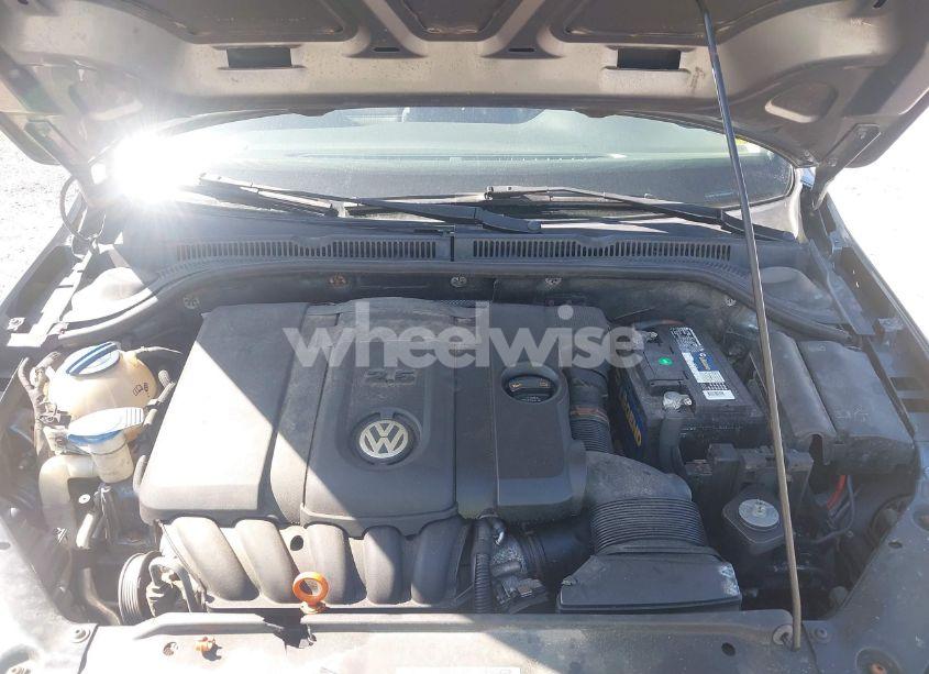 Photo 10 of 2012 Volkswagen Jetta 2.5L SE (VIN 3VWDP7AJ6CM304557)