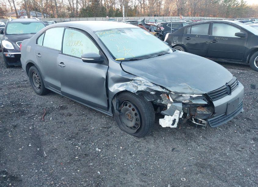 2012 Volkswagen Jetta 2.5L SE (VIN 3VWDP7AJ6CM338952) main photo