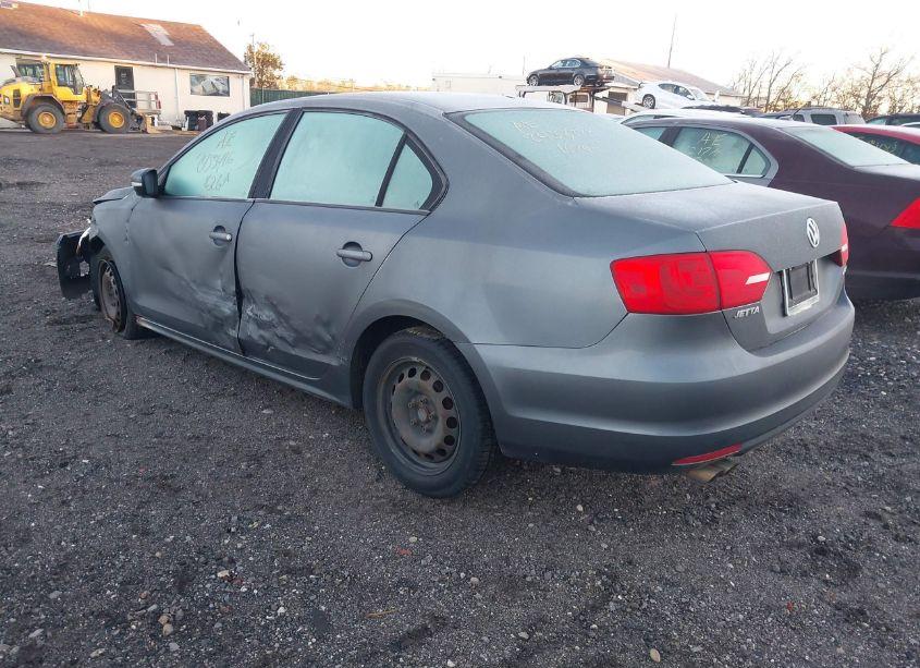 Photo 3 of 2012 Volkswagen Jetta 2.5L SE (VIN 3VWDP7AJ6CM338952)