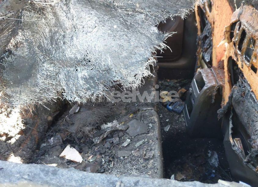 Photo 8 of 2012 Volkswagen Jetta 2.5L SE (VIN 3VWDP7AJ6CM349398)