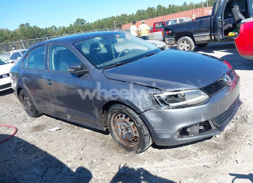 2012 Volkswagen Jetta 2.5L SE (VIN 3VWDP7AJ6CM350728) main photo