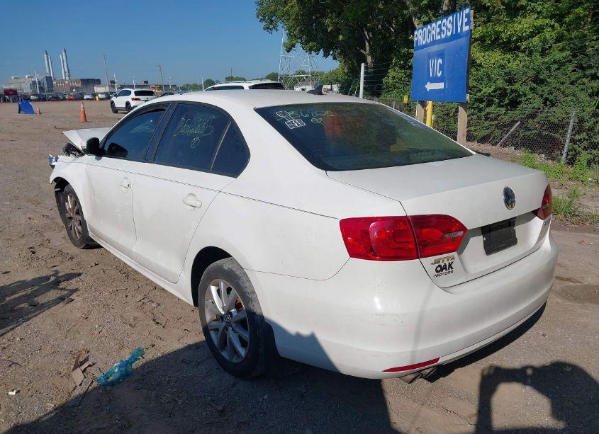 Photo 3 of 2012 Volkswagen Jetta 2.5L SE (VIN 3VWDP7AJ6CM356805)