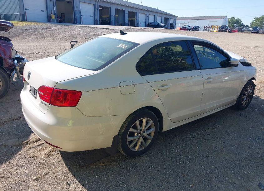 Photo 4 of 2012 Volkswagen Jetta 2.5L SE (VIN 3VWDP7AJ6CM356805)