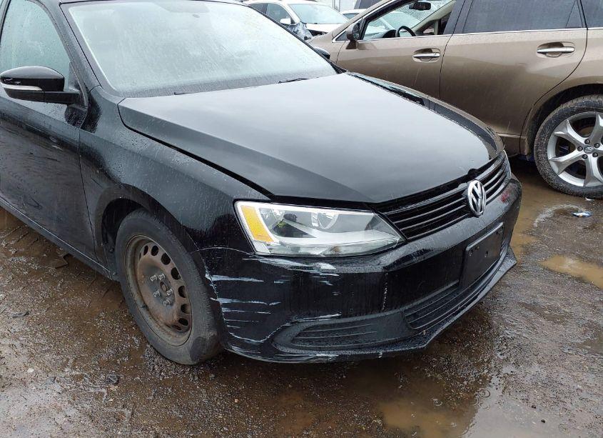 Photo 6 of 2012 Volkswagen Jetta 2.5L SE (VIN 3VWDP7AJ6CM363009)