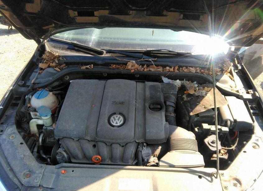Photo 10 of 2012 Volkswagen Jetta 2.5L SE (VIN 3VWDP7AJ6CM462459)