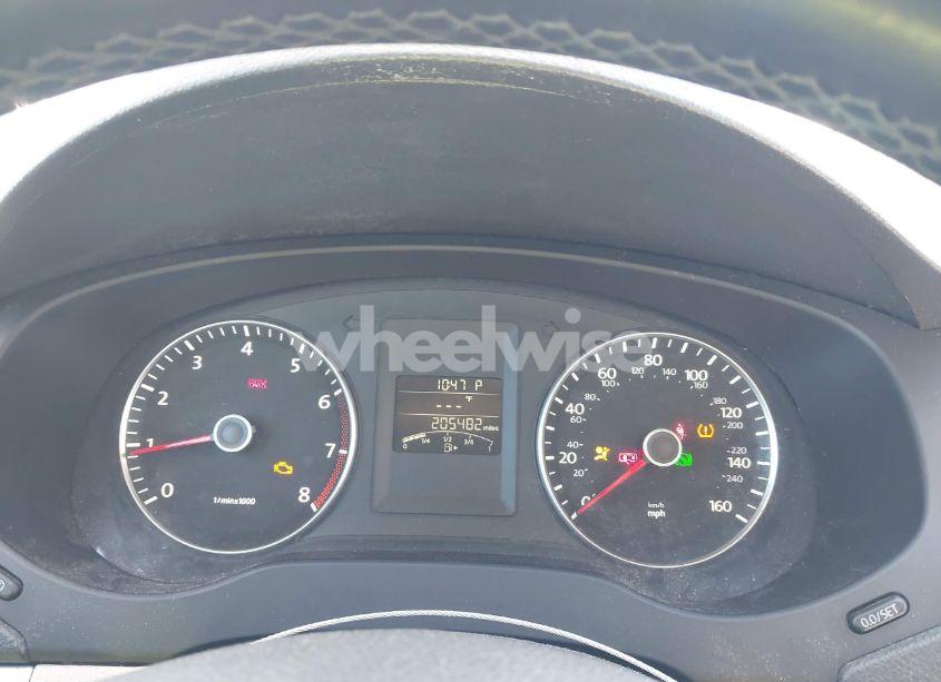 Photo 7 of 2013 Volkswagen Jetta 2.5L SE (VIN 3VWDP7AJ6DM200247)