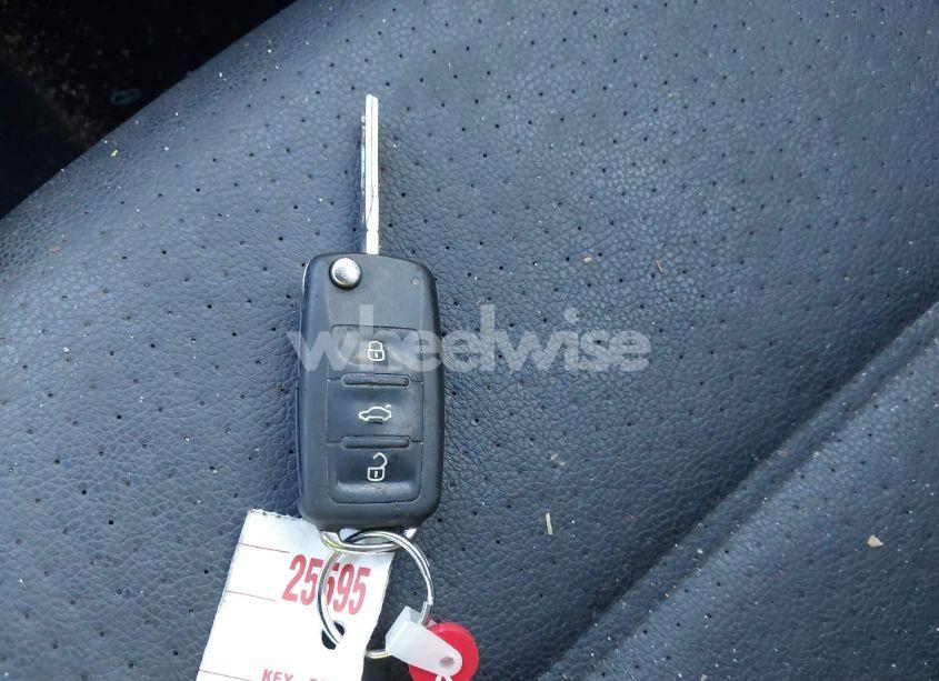 Photo 11 of 2013 Volkswagen Jetta 2.5L SE (VIN 3VWDP7AJ6DM406376)