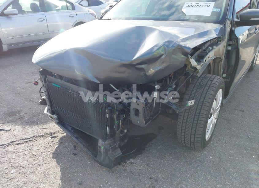 Photo 6 of 2013 Volkswagen Jetta 2.5L SE (VIN 3VWDP7AJ6DM406376)