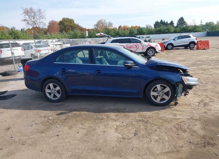 Photo 13 of 2013 Volkswagen Jetta SE (VIN 3VWDP7AJ6DM409021)