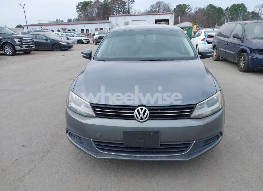 Photo 6 of 2013 Volkswagen Jetta 2.5L SE (VIN 3VWDP7AJ6DM433495)