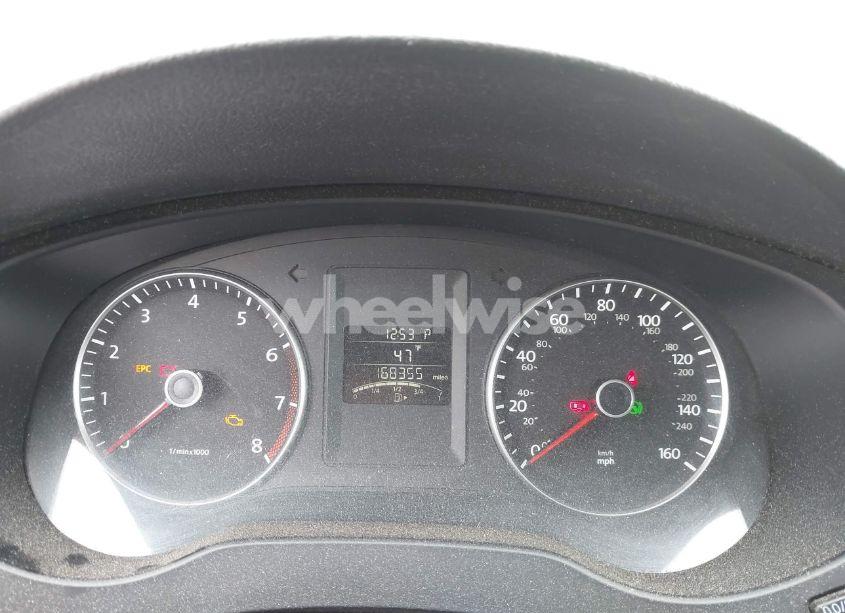 Photo 7 of 2012 Volkswagen Jetta 2.5L SE (VIN 3VWDP7AJ7CM079131)